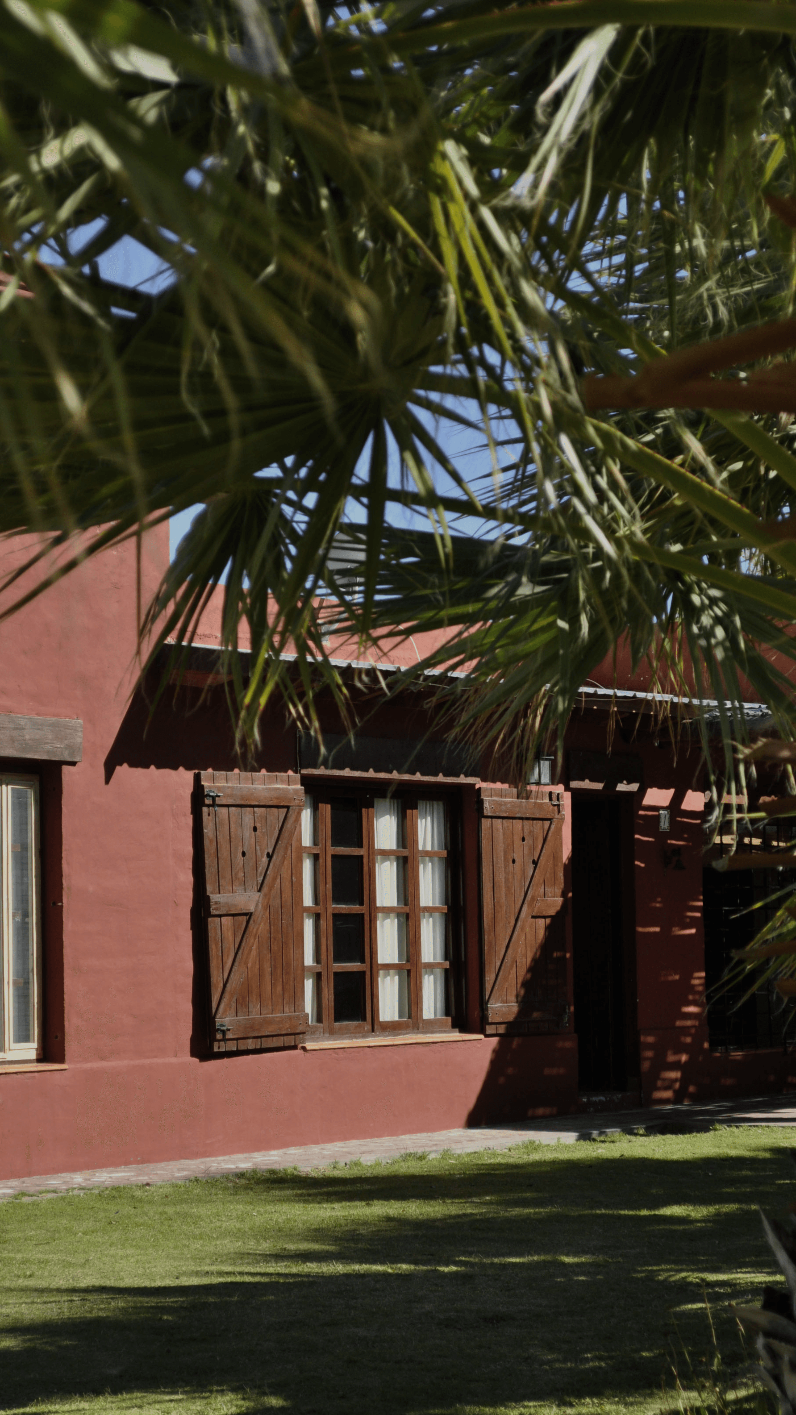 Cabaña 1 con 2 dormitorios y hogar a leña — Finca Silvestre San Rafael Mendoza